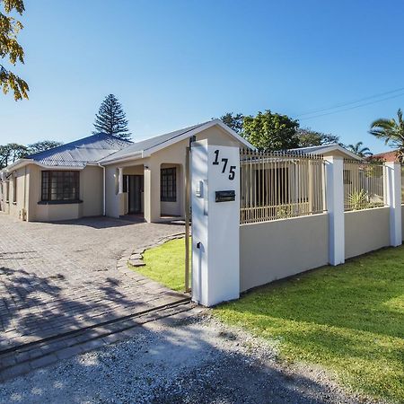 Walmer Villiers Self Catering بورت اليزابيث المظهر الخارجي الصورة